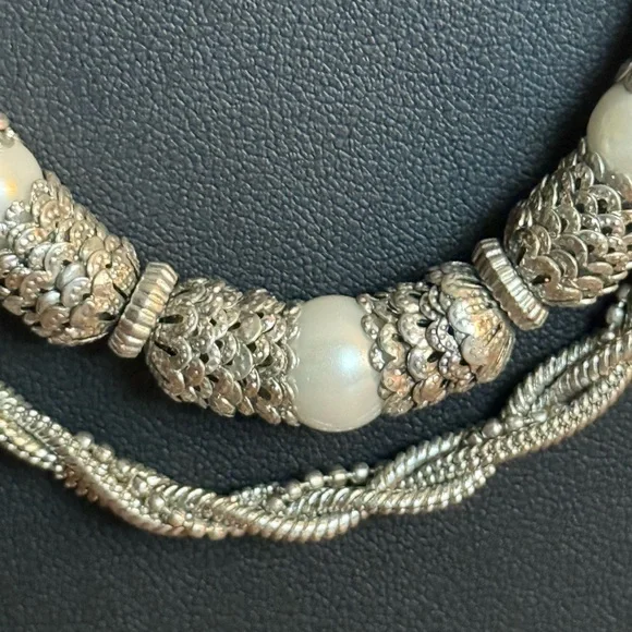 Silver Tone Chain and Faux Pearl layered Necklace with Organic Design - Picture 6 of 15